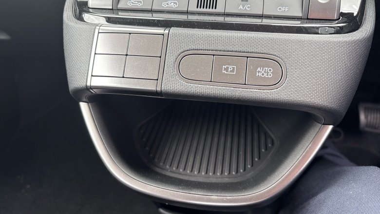 Hyundai INSTER 71kW 01 42kWh 5dr Auto Electric Hatchback